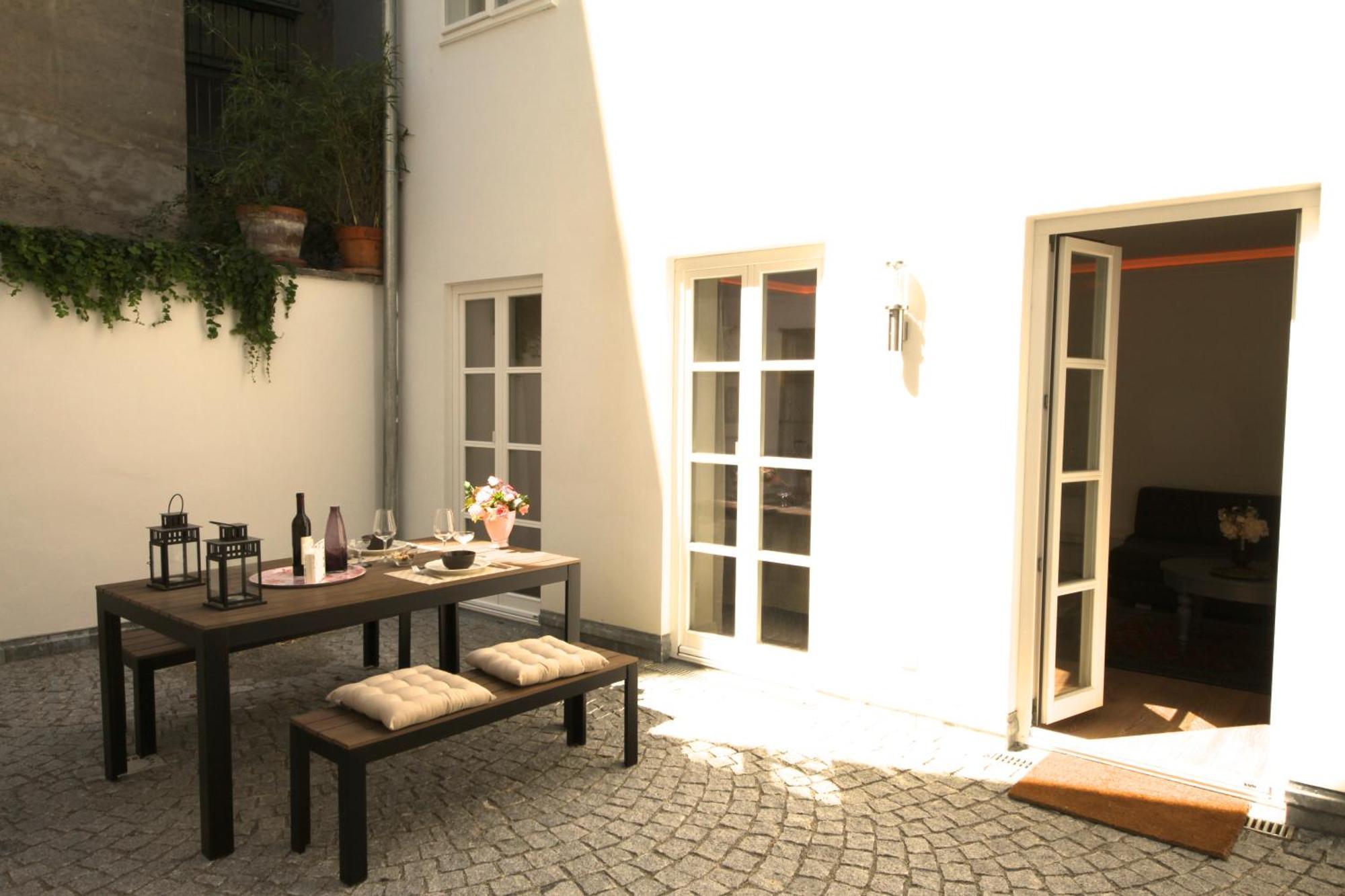 Hoheschule Apartment Kapriole Viena Exterior foto